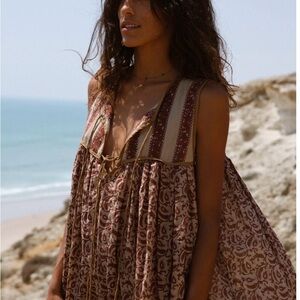 Daughters of India - NWT